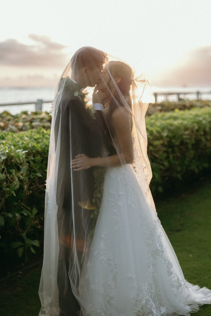 Luxury wedding details at Halekulani, Hawaii.